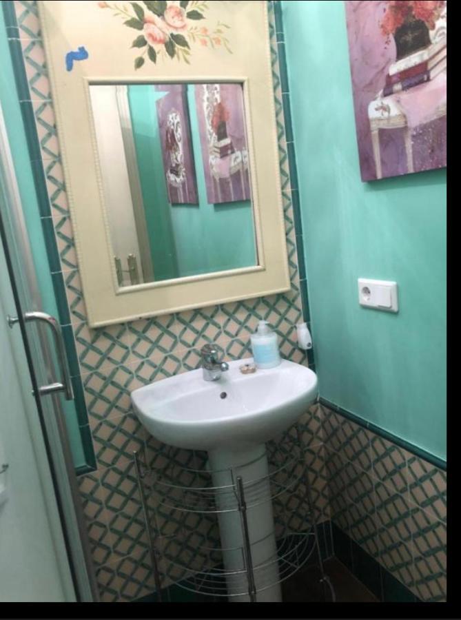 Apartamento En Pleno Centro De Marchena 3 Dormitorios 3 Banos Privados Zewnętrze zdjęcie