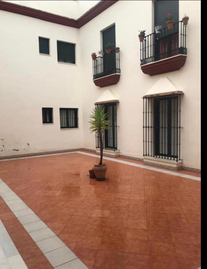 Apartamento En Pleno Centro De Marchena 3 Dormitorios 3 Banos Privados Zewnętrze zdjęcie