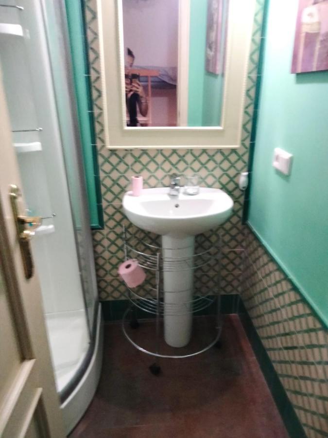 Apartamento En Pleno Centro De Marchena 3 Dormitorios 3 Banos Privados Zewnętrze zdjęcie