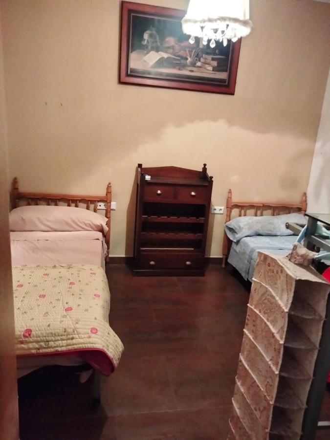 Apartamento En Pleno Centro De Marchena 3 Dormitorios 3 Banos Privados Zewnętrze zdjęcie