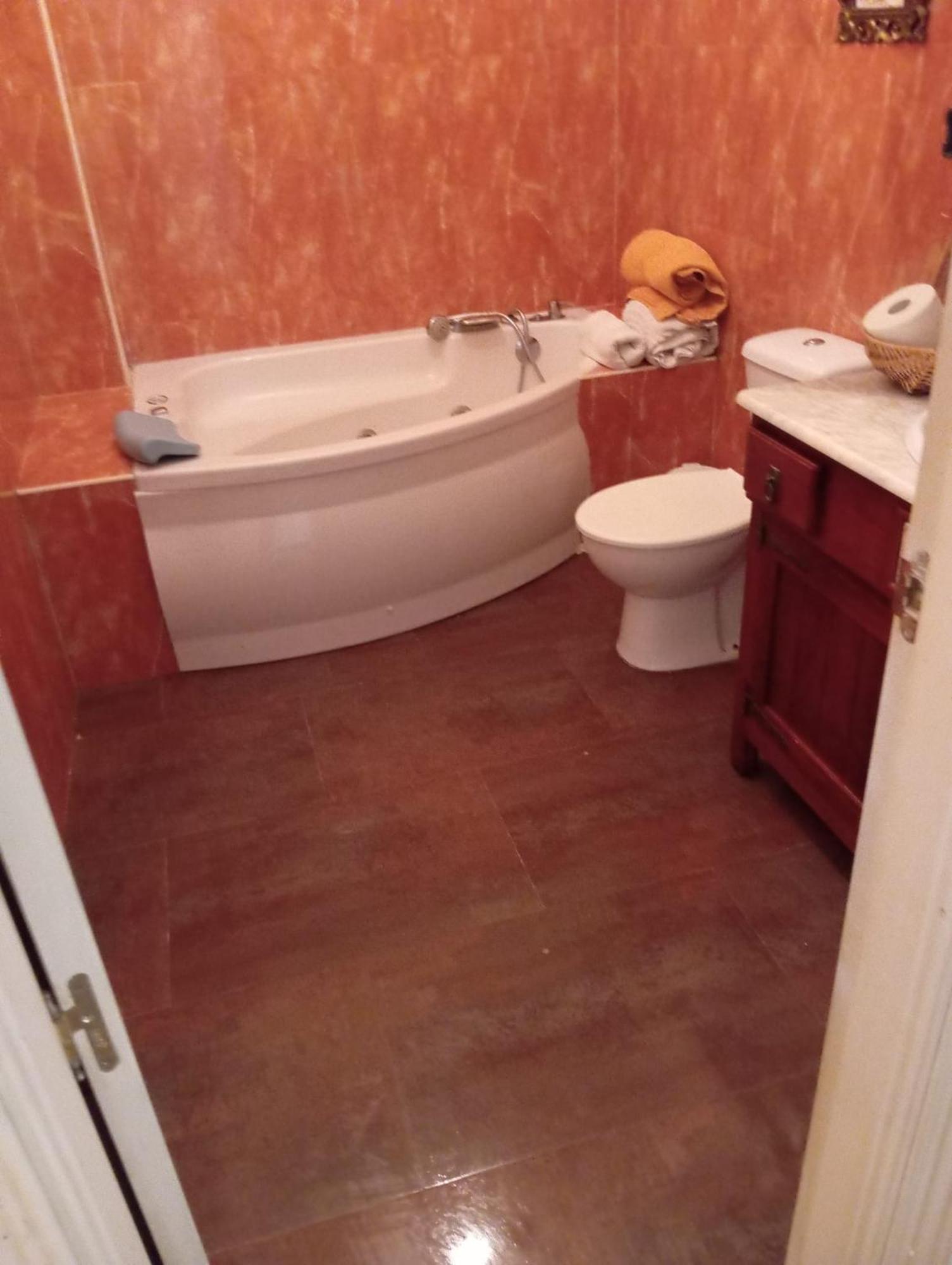 Apartamento En Pleno Centro De Marchena 3 Dormitorios 3 Banos Privados Zewnętrze zdjęcie