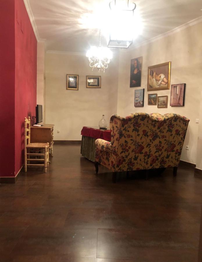 Apartamento En Pleno Centro De Marchena 3 Dormitorios 3 Banos Privados Zewnętrze zdjęcie