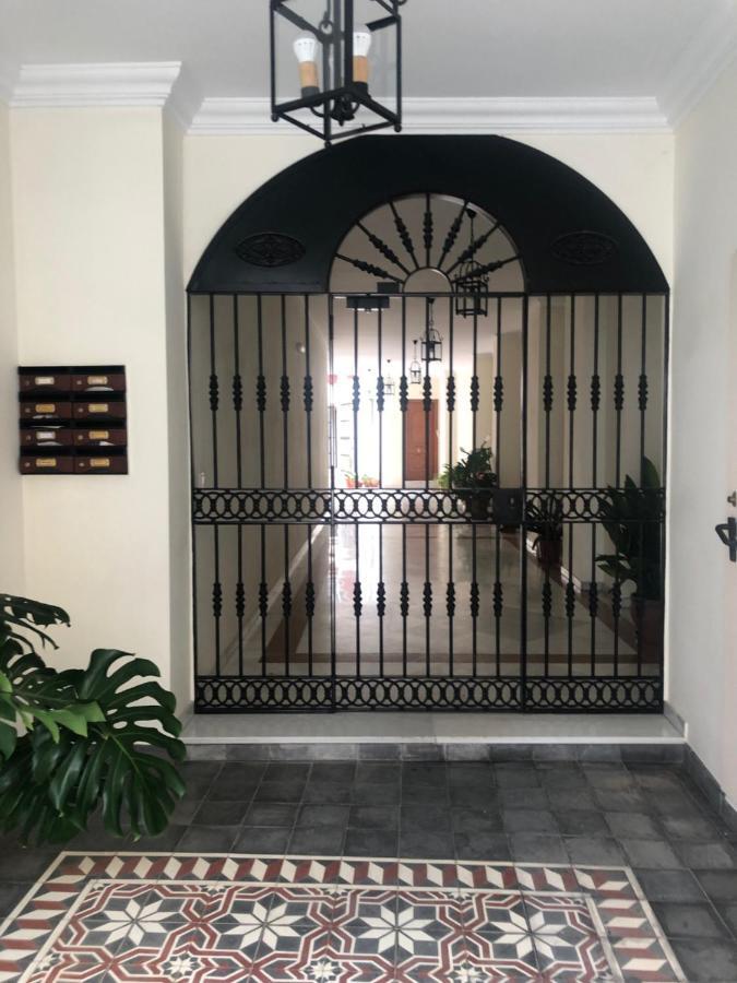 Apartamento En Pleno Centro De Marchena 3 Dormitorios 3 Banos Privados Zewnętrze zdjęcie